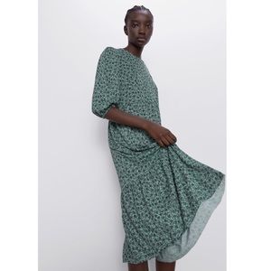 Zara Floral Midi Dress Green Peasant
Cottagecore Puff Sleeve Small